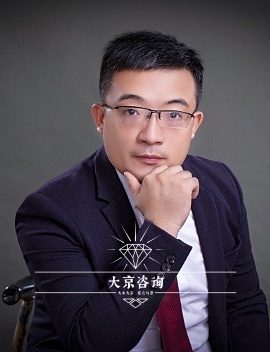 鄢三旭